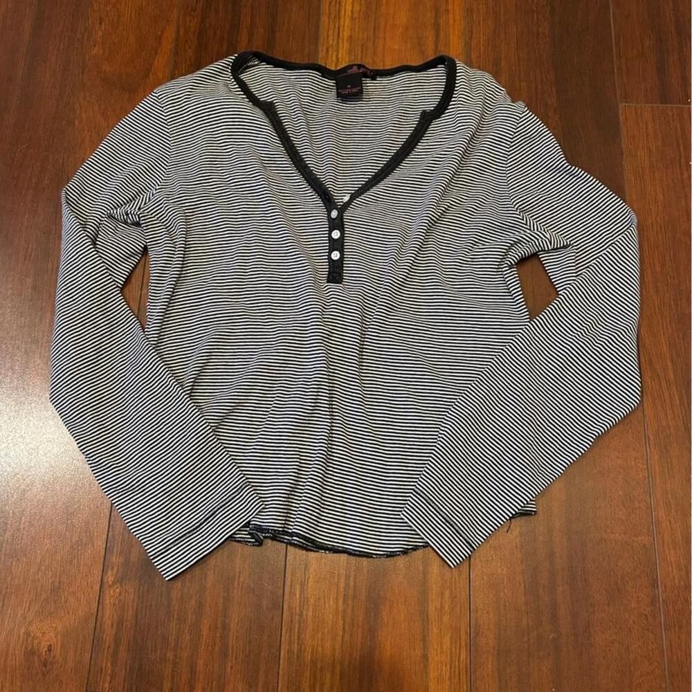 Willi-smith Women's Grey and Black Shirt